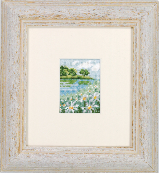 Zestaw do haftu Pole stokrotek 6,5 x 5 cm