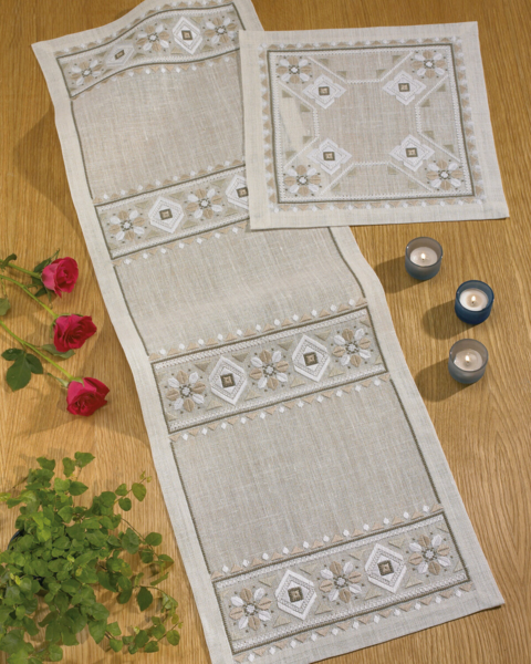 Zestaw do haftu Beżowy/ Biały 36x111cm