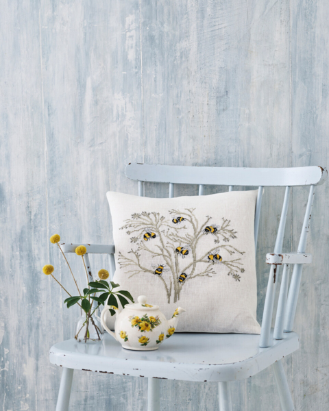 Zestaw do haftu Pszczoły 40 x 40 cm