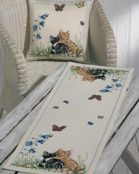 Zestaw do haftu Przyjaciele kotów 40 x 40 cm