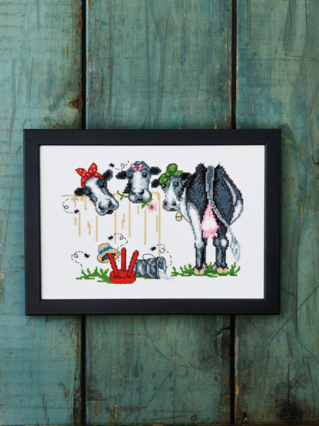 Zestaw do haftu Zastanawiające się krowy 29x20 cm