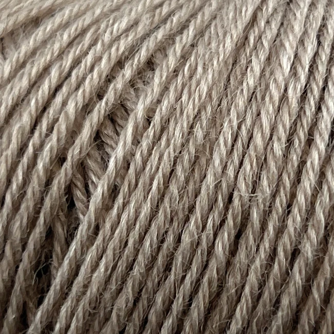 Onion Nettle Sock Yarn 1015 Piasek