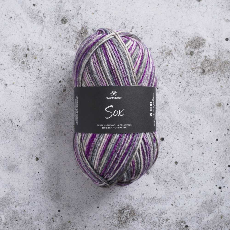 Svarta Fåret Sox 150 g 807 Burza Irysów