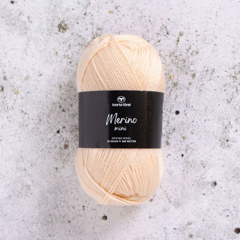 Svarta Fåret Merino Mini 07 Orzech makadamia