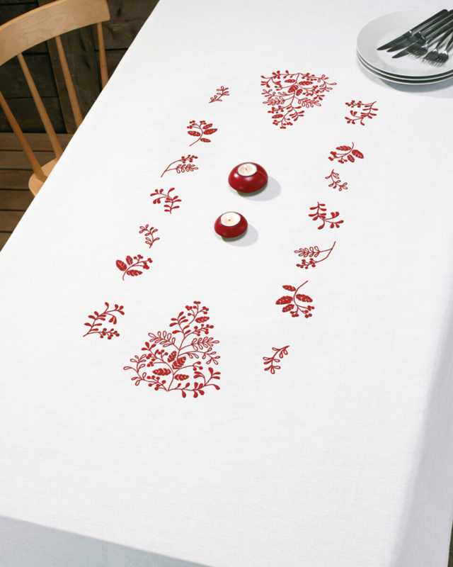 Zestaw do haftu Czerwone gałęzie 140 x 250 cm