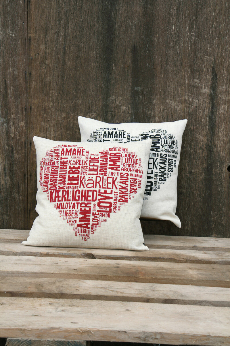 Zestaw do haftu Miłość czerwony 39 x 39 cm