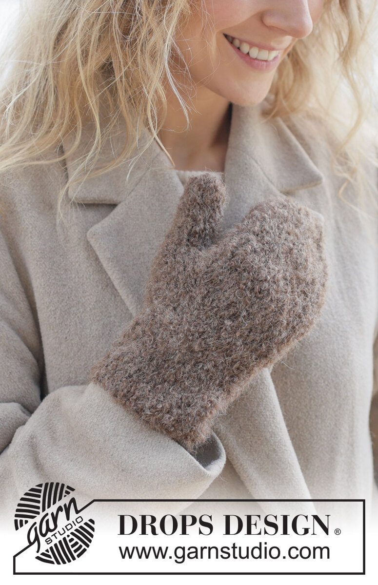 261-61 Frosted Bark Mittens by DROPS Design