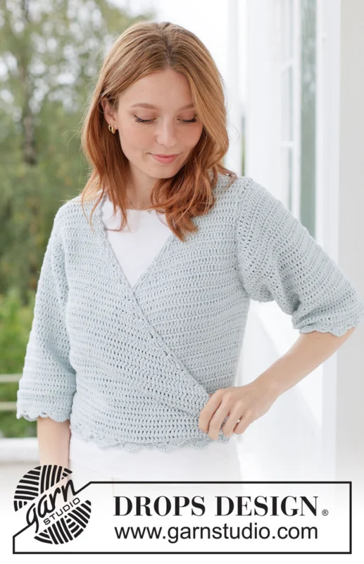 266-4 Blue Country Wrap by DROPS Design