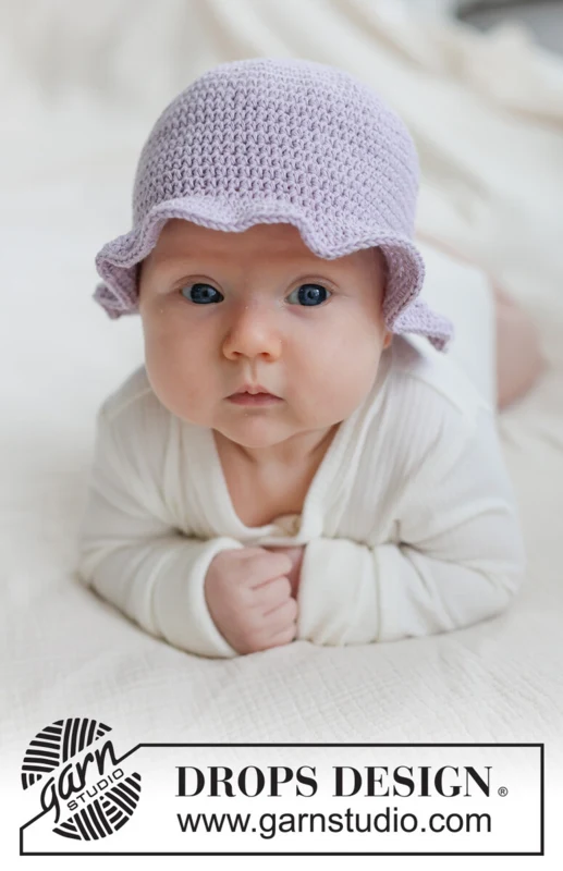 52-1 Sweet Bellflower Hat by DROPS Design