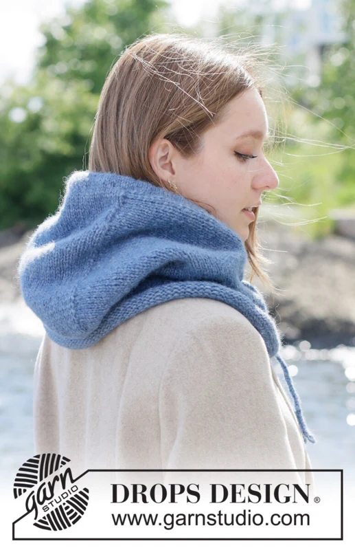 Blueberry Hood – DROPS 270-1 – kaptur z kominem z włóczki Air