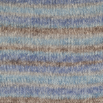 DROPS Fabel Long Print 604 Widok na ocean