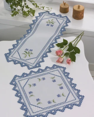Zestaw do haftu Hardanger niebieski fiołek 28 x 68 cm