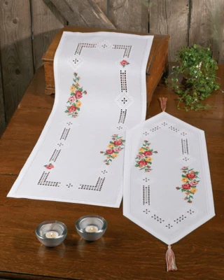 Zestaw do haftu Hardanger z różami 30 x 82 cm