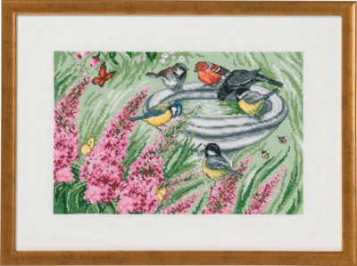 Zestaw do haftu Domek dla ptaków w ogrodzie R5350 47 x 34 cm